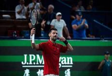 kaiyun-德約(yuē)科維(wéi)奇稳定朝(cháo)第5座大师赛冠军迈进，辛纳因傷(shāng)退出比赛，德約(yuē)无可匹(pǐ)敌