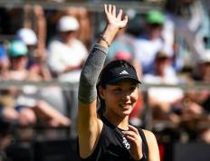 开云平台-中国网球新纪录！王(wáng)欣瑜决胜盘翻盘，首(shǒu)战美网即入64强赢重奖