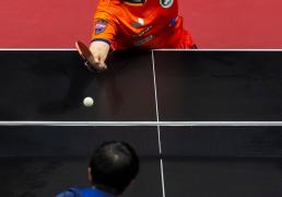 开云下载-孙颖莎王曼昱决赛见！孙颖莎：希望不留遺(yí)憾