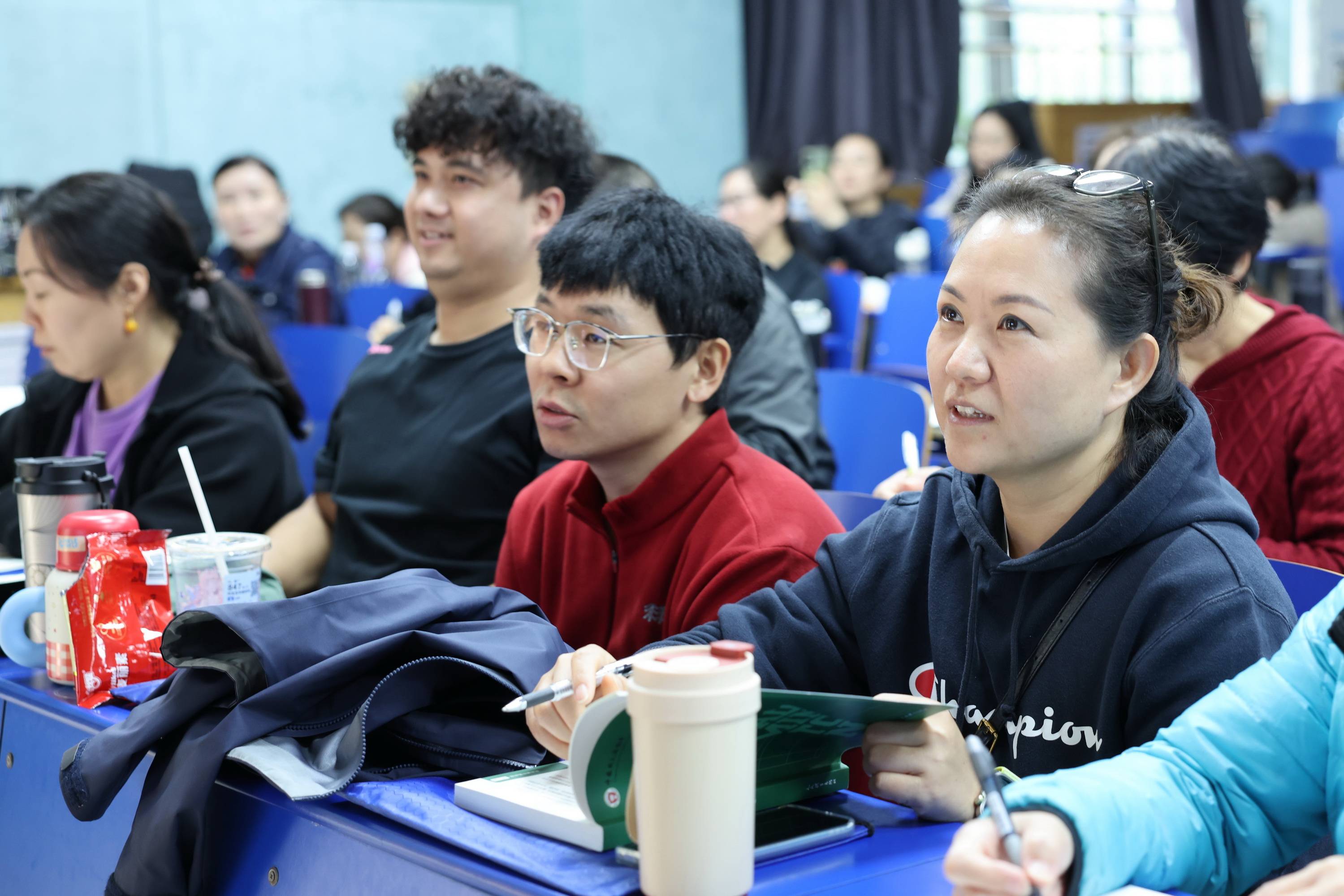 kaiyun-筑牢羽毛球竞赛服务保障人才根基——郑州市羽毛球协会举办羽毛球三级、二级裁判员培训班