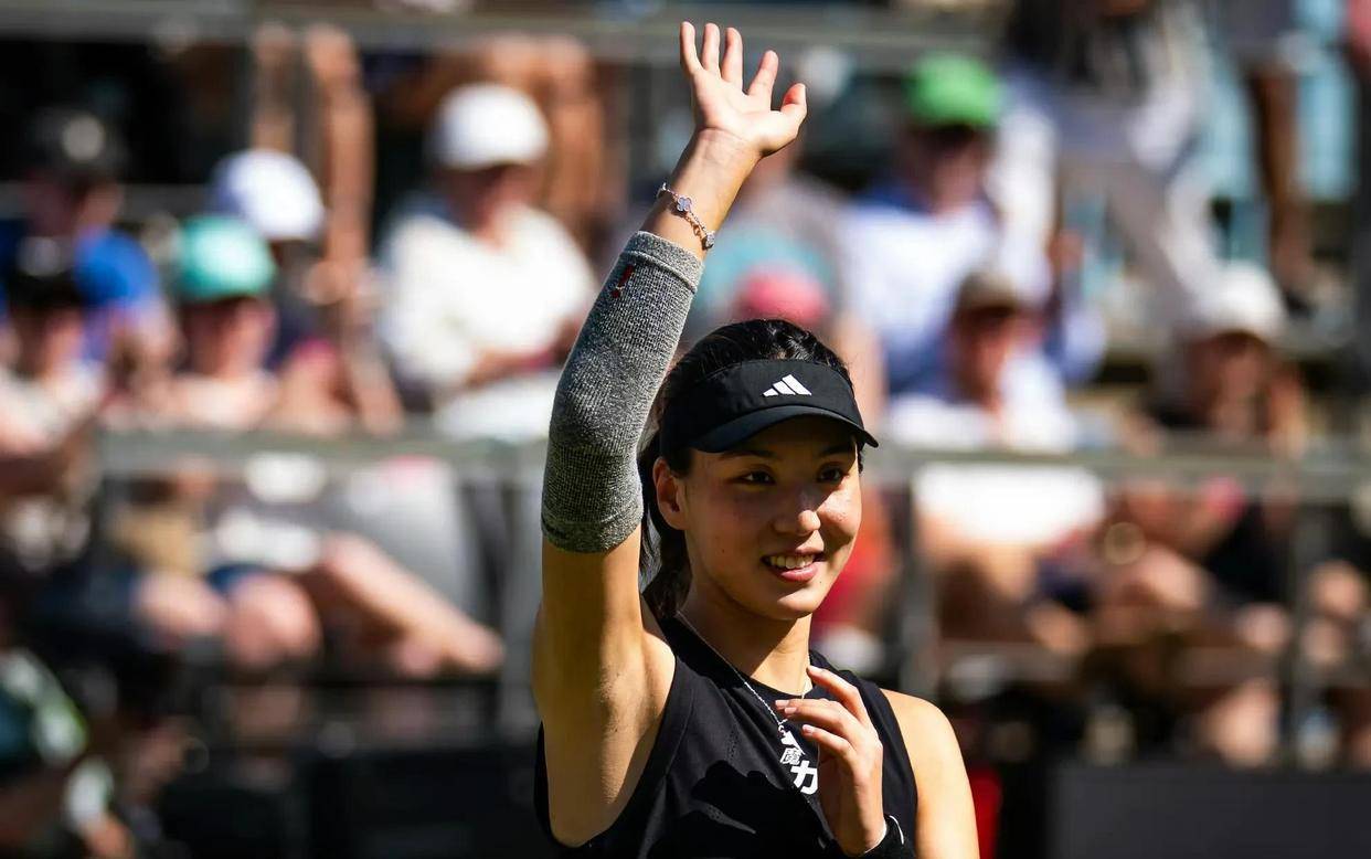 开云平台-中国网球新纪录！王(wáng)欣瑜决胜盘翻盘，首(shǒu)战美网即入64强赢重奖