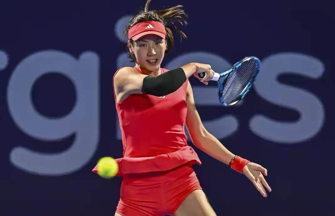 开云平台-中国网球新纪录！王(wáng)欣瑜决胜盘翻盘，首(shǒu)战美网即入64强赢重奖