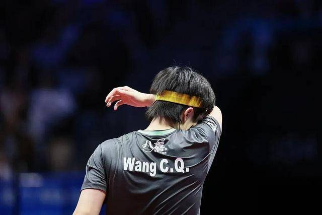 开云平台-樊振东王楚钦打扁比(bǐ)赛用球