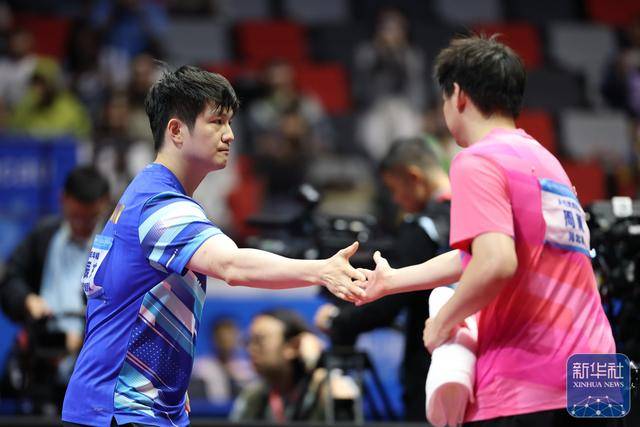开云体育在线-全运会｜樊振(zhèn)东亮相(xiāng)乒乓球(qiú)男单比赛