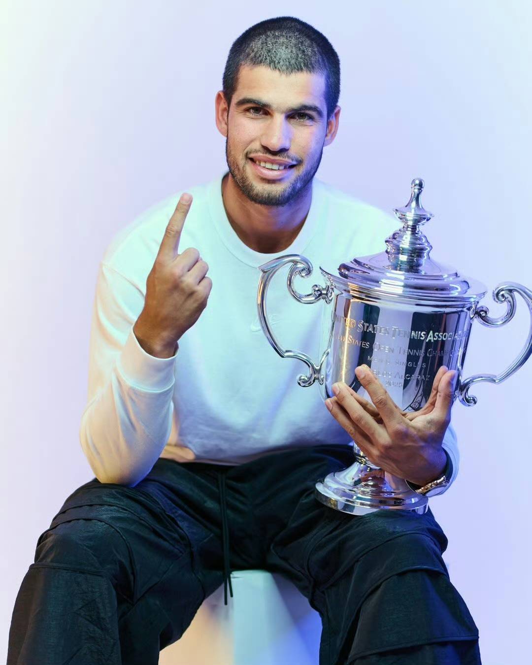 开云-阿(ā)尔卡拉斯因(yīn)伤退出戴维斯杯