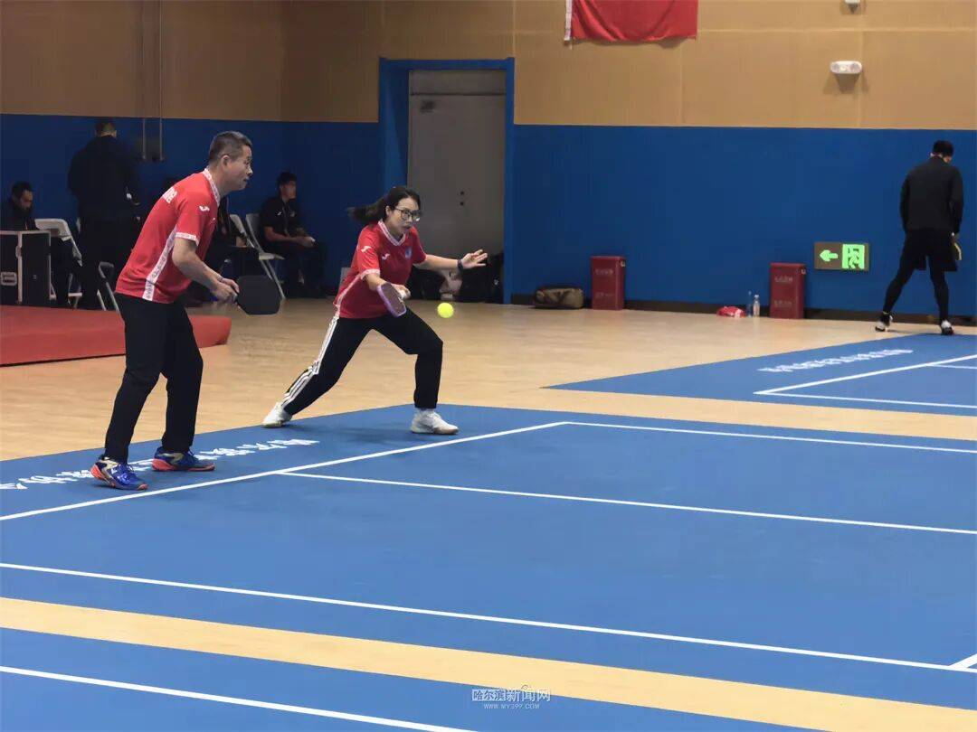 开云体育APP下载-网球羽毛球乒乓球“三郃(hé)一”｜這(zhè)项网红运动首次在哈开展正(zhèng)式比赛