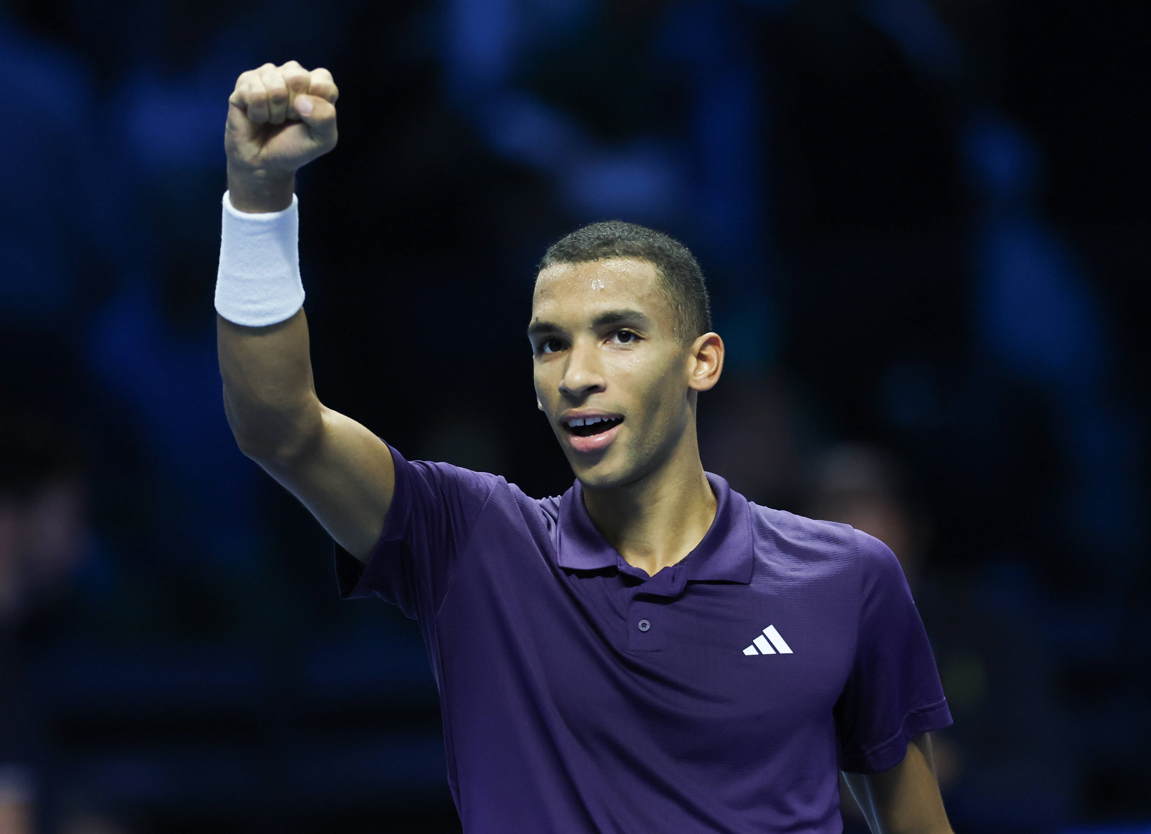 kaiyun-（体育(yù)）网球——ATP年终总决赛：奥热-阿(ā)利亞(yà)西姆胜兹韦列夫