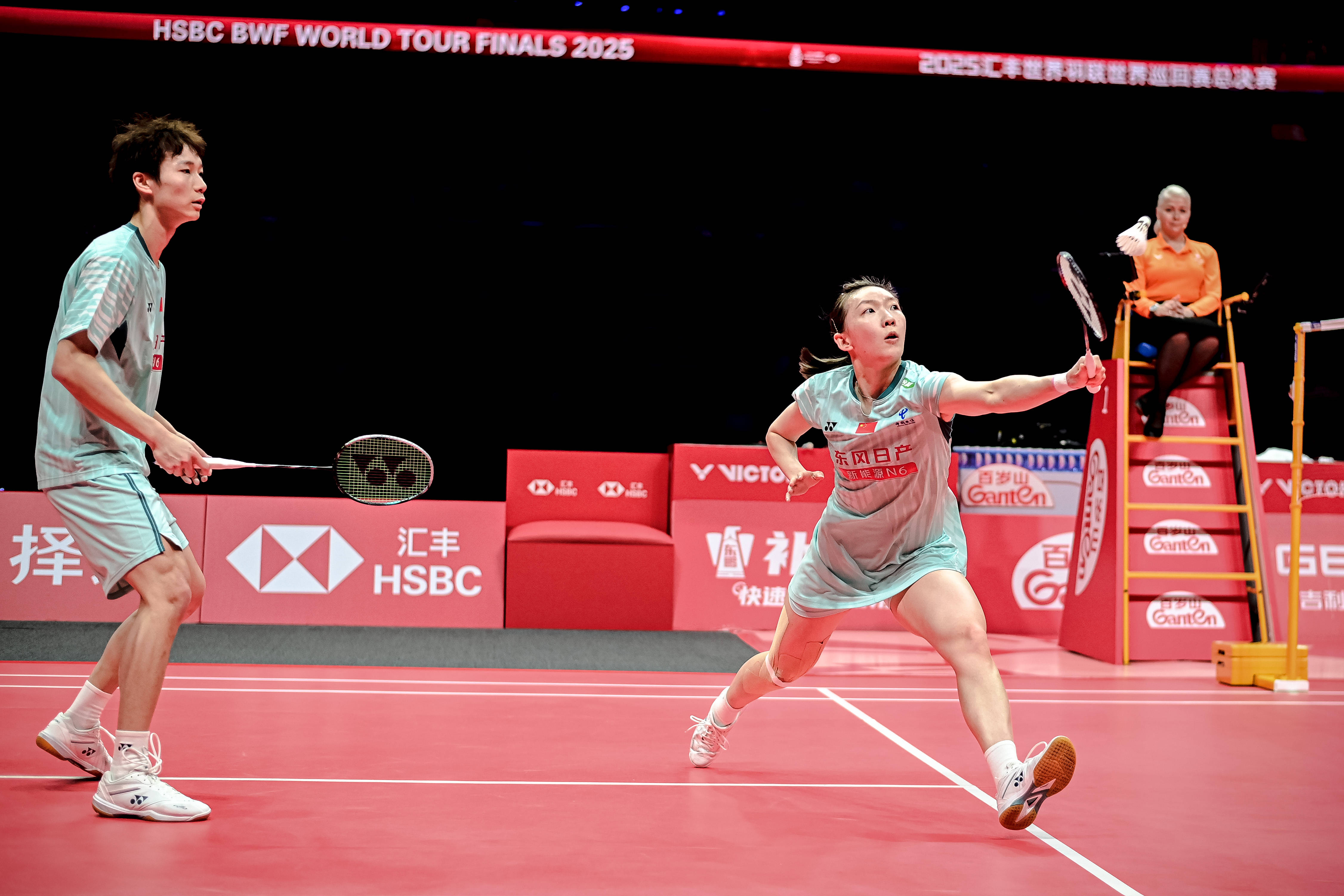 开云体育APP下载-（体育）羽毛(máo)球——世巡赛总决赛：冯彦哲/黄东萍夺得(dé)混双冠军