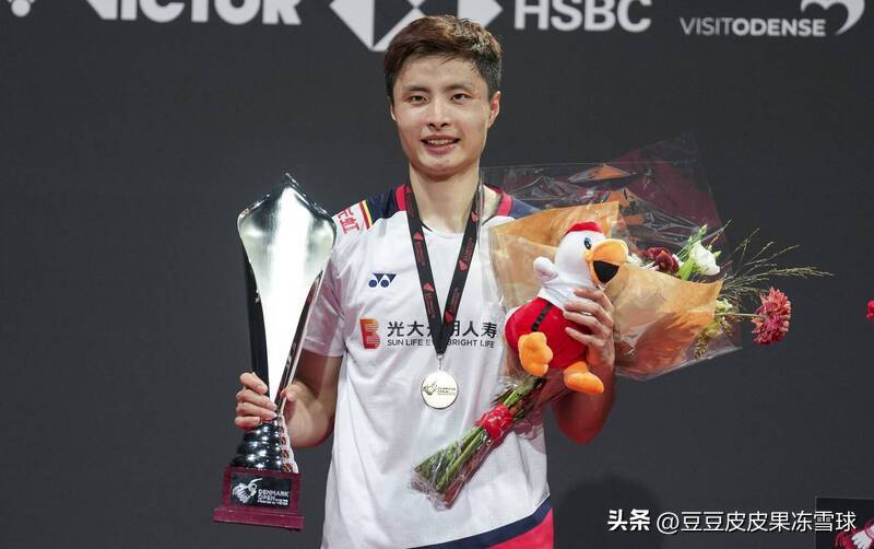 开云-安东森法(fǎ)国夺冠后羽毛球男單(dān)世界排名。石宇奇依(yī)然高居榜首。