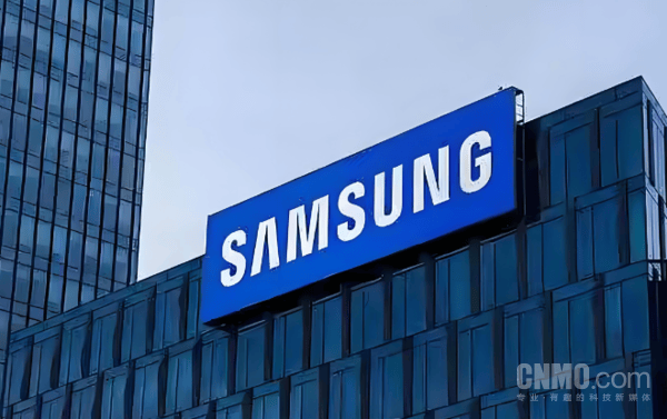 开云体育APP下载-五款新品!三星全球(qiú)首发6K裸眼3D与1040Hz电竞显示器