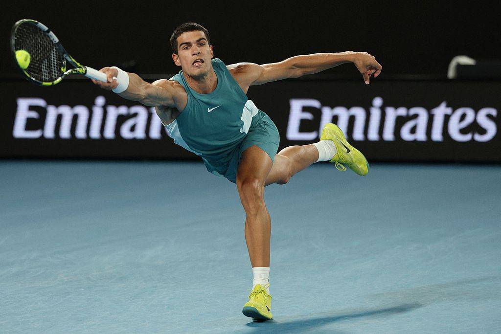 开云体育APP下载-德约科维奇今年最好(hǎo)的(de)一场比赛！伤敌一千自(zì)损八百！下一场遇全场嘘声！